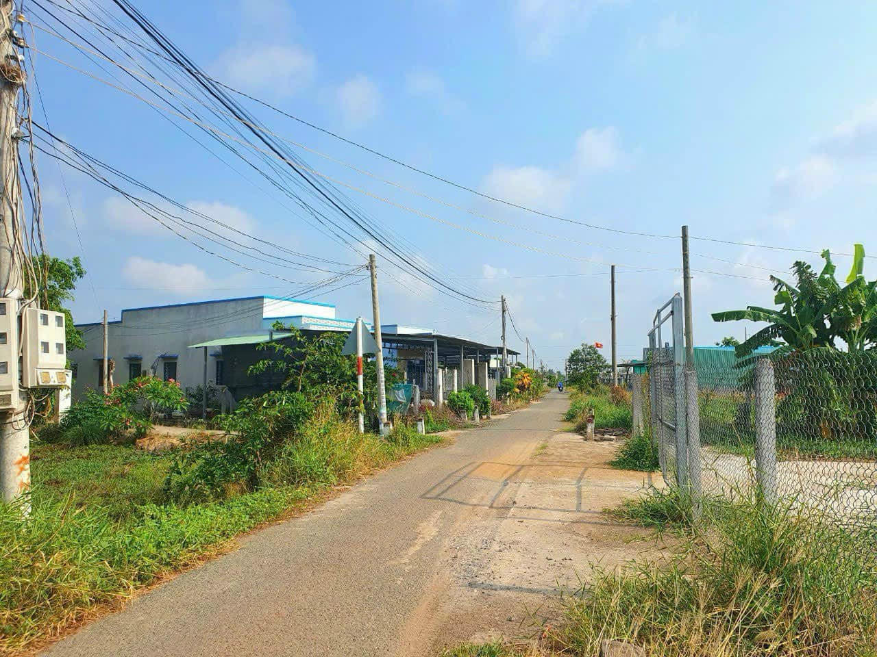 Đất vườn Cần Guộc